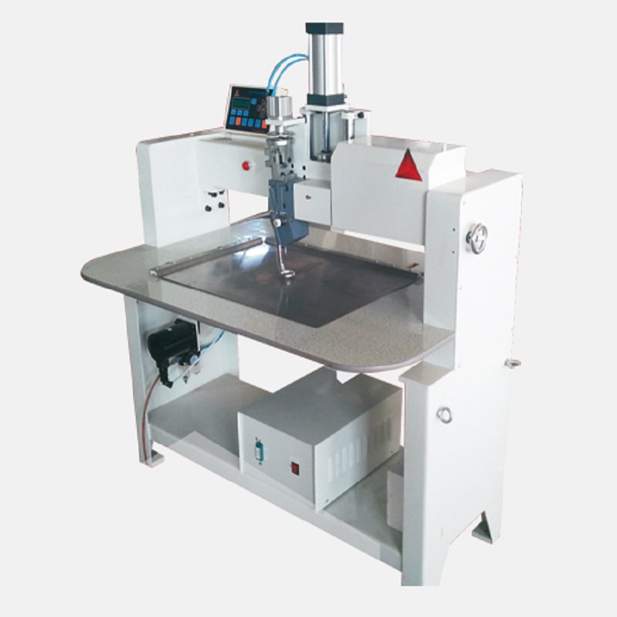 FDJ-B型電腦縫墊機